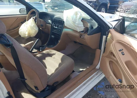 1998 Ford Mustang из США, поврежденный, VIN 1FAFP4048WF236052